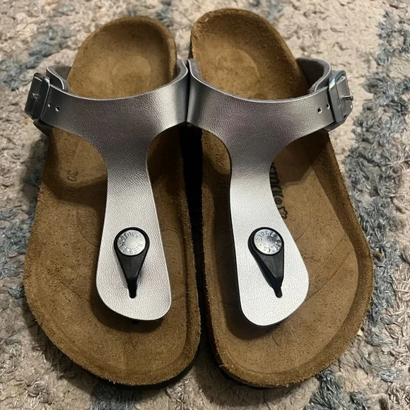 Birkenstock Narrow Gizeh Silver Kids Uni-sex Sandal - Picture 4 of 4